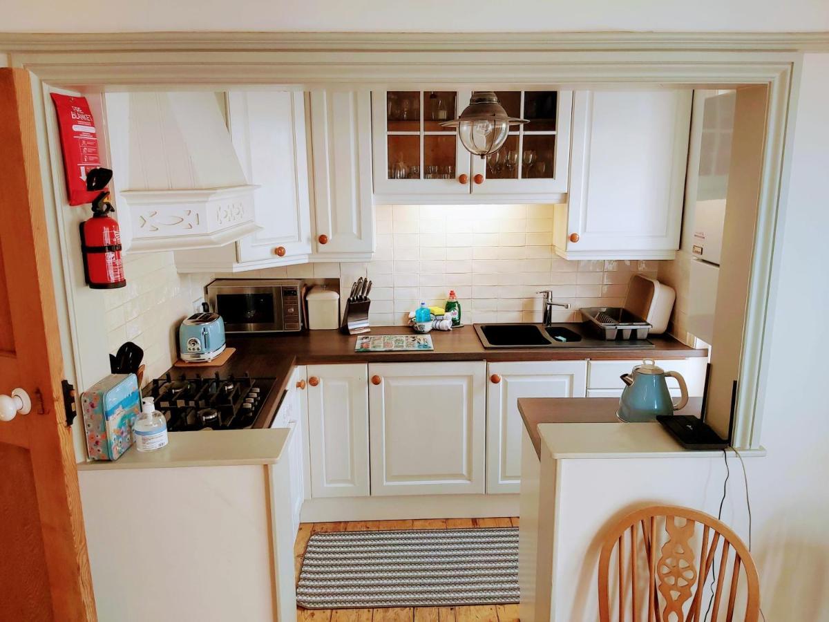 Villa The Nautical Nest In The Heart Of Dartmouth Exterior foto